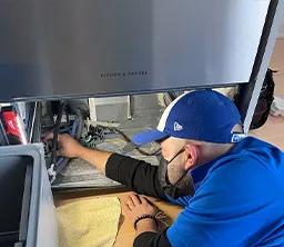 fridge repair technician kanata